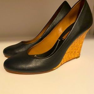 BCBG vintage wedges